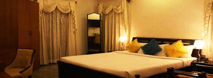 767/United-21 Grassland - Kaziranga National Park 07.jpg